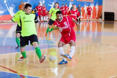 Рязанский «Элекс-Фаворит» первом домашнем матче разгромил «АВЕРС-Стрелец»